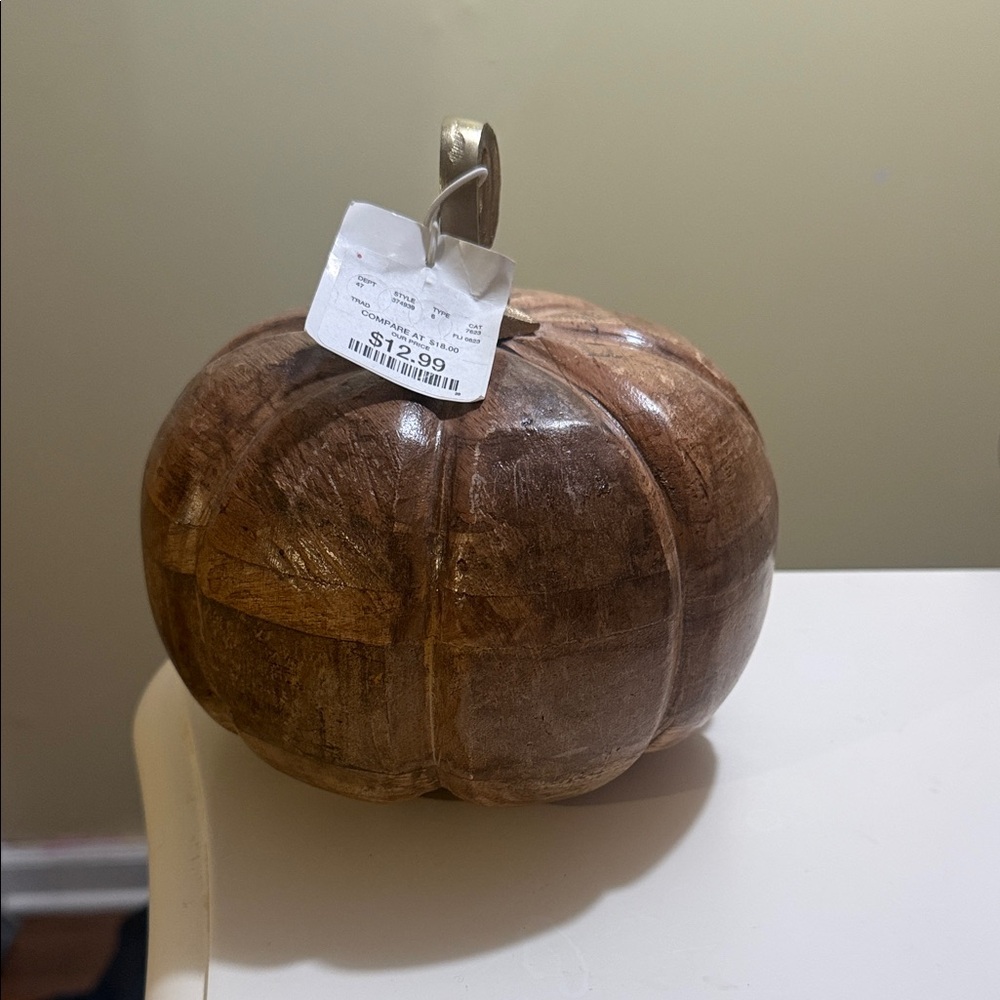 Wooden Pumpkin Decor